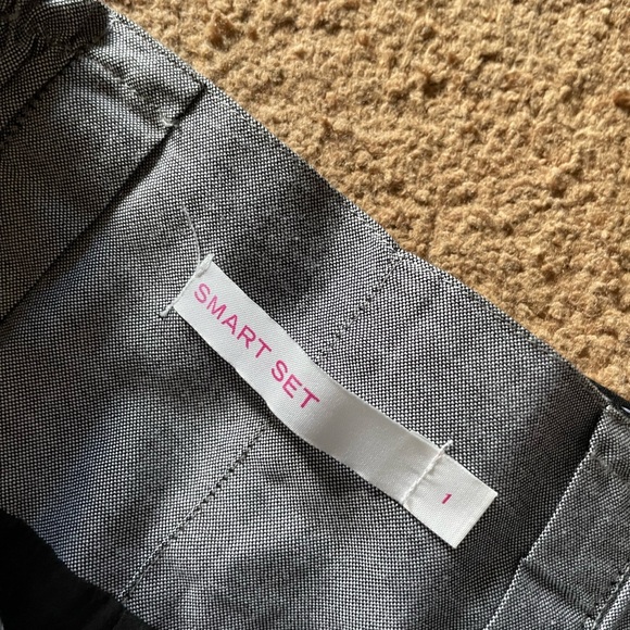 Vintage Smart Set Grey Pleated Skirt with Belt Attached - Picture 5 of 5